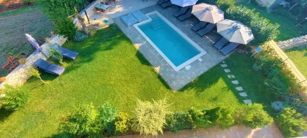Отель, гостиница 340м² в Хорватии, Балэ. Стоимостью 939000€ аренда фото-6