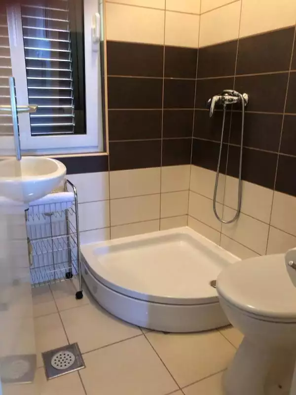 Отель, гостиница 300м² в Хорватии, Чиово. Стоимостью 700000€ аренда фото-14