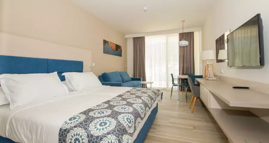 Отель, гостиница 20875м² в Испании, Ло-Паган. Стоимостью 4600000€ аренда фото-11