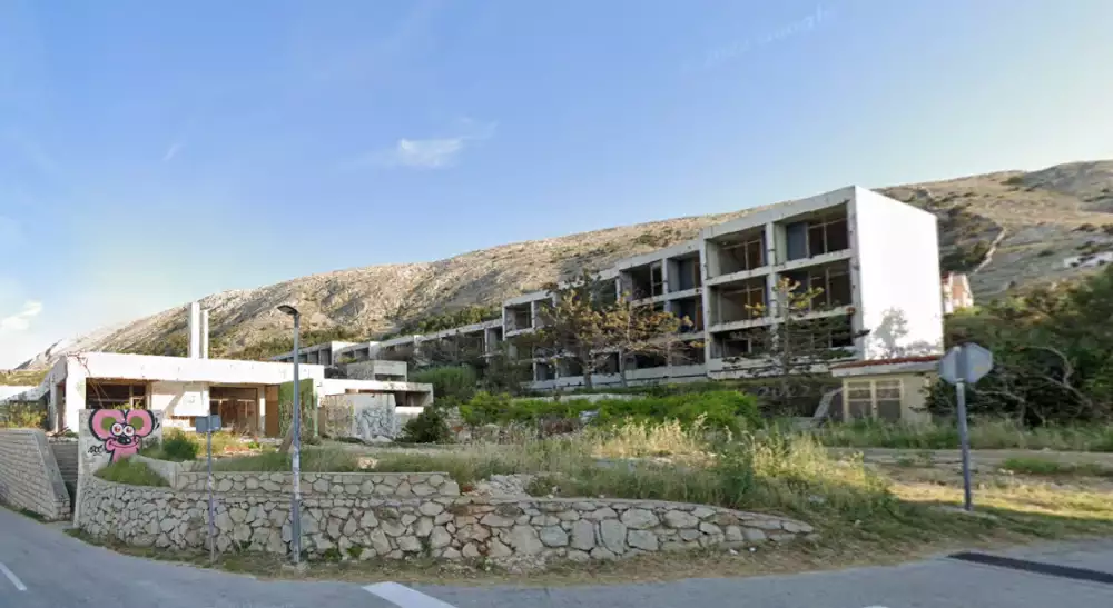 Отель, гостиница 20875м² в Испании, Ло-Паган. Стоимостью 4600000€ аренда фото-21