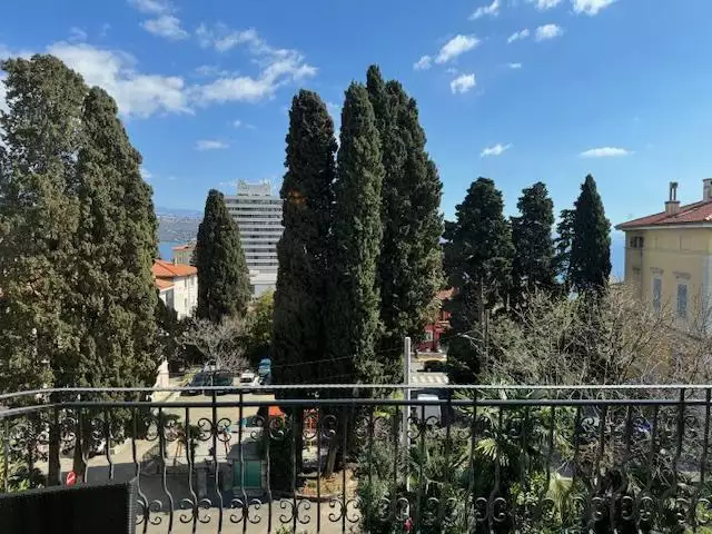 Вилла 265м² в Хорватии, Опатия. Стоимостью 2600000€ аренда фото-3