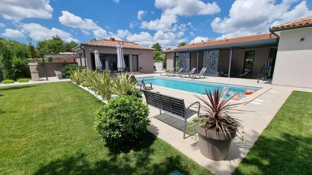 Вилла 212м² в Хорватии, Лабин. Стоимостью 695000€ аренда фото-9