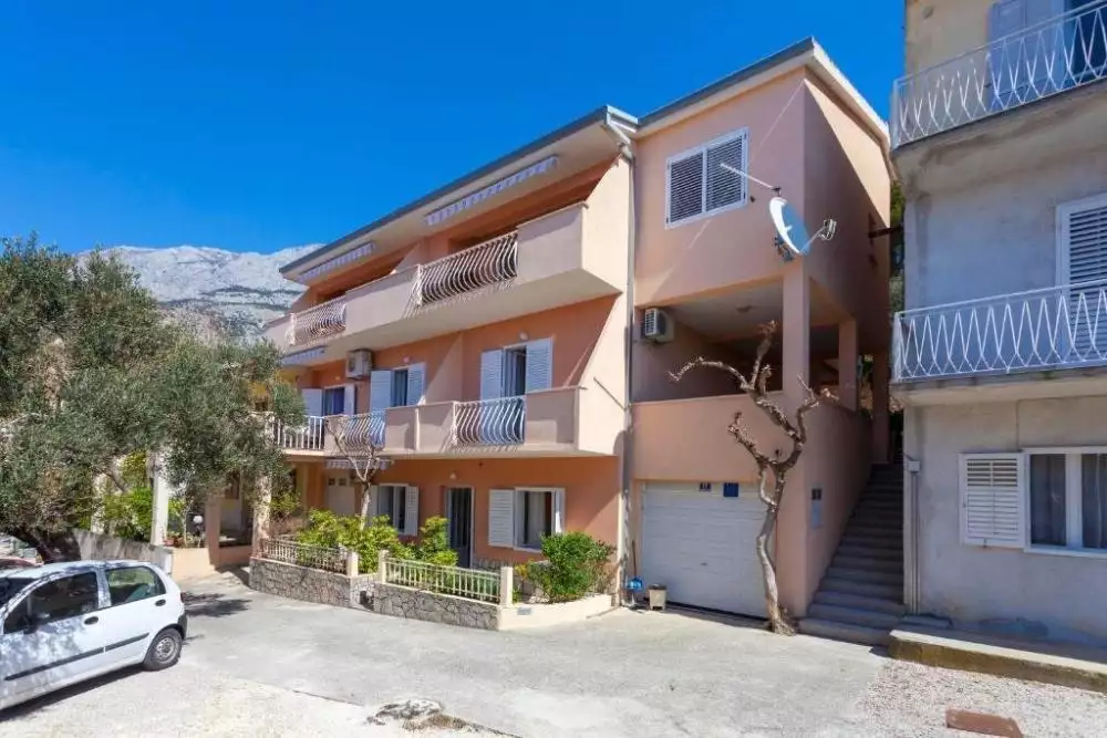 Отель, гостиница 377м² в Хорватии, Тучепи. Стоимостью 950000€ аренда фото-4