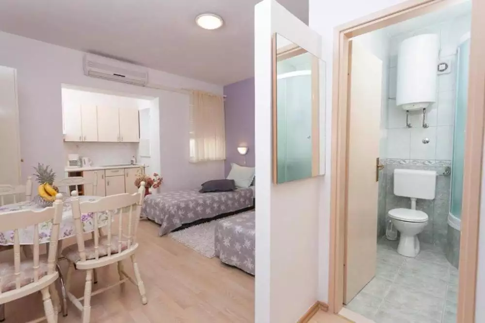 Отель, гостиница 377м² в Хорватии, Тучепи. Стоимостью 950000€ аренда фото-23