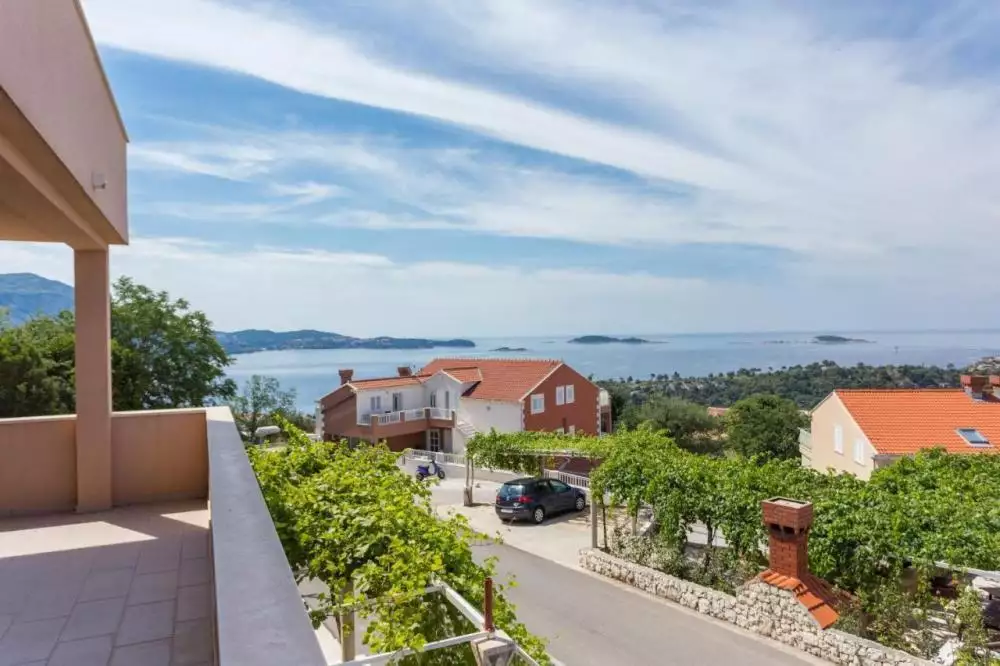 Вилла 300м² в Хорватии, Млини. Стоимостью 1200000€ аренда фото-5
