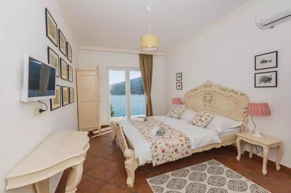 Вилла 247м² в Хорватии, Трогир. Стоимостью 1400000€ аренда фото-9