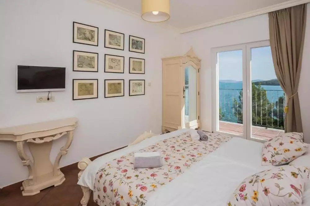 Вилла 247м² в Хорватии, Трогир. Стоимостью 1400000€ аренда фото-17