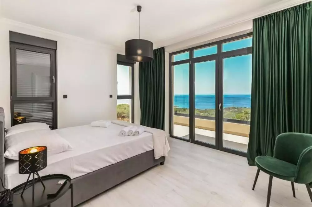 Вилла 350м² в Хорватии, Новалья. Стоимостью 1500000€ аренда фото-16