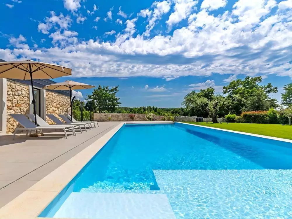 Вилла 350м² в Хорватии, Бртонигла. Стоимостью 1100000€ аренда фото-4