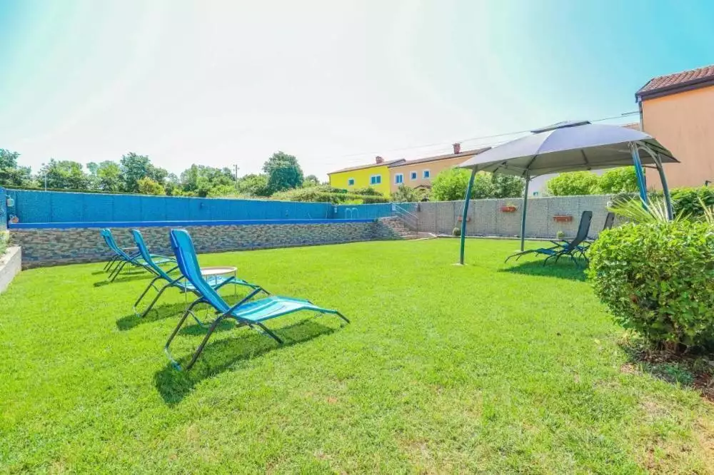 Отель, гостиница 468м² в Хорватии, Умаг. Стоимостью 900000€ аренда фото-9