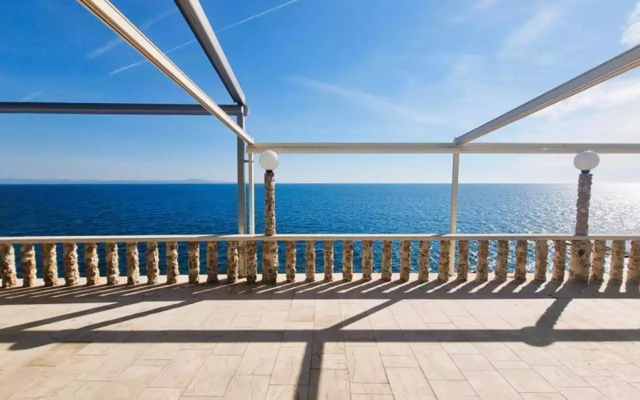 Отель, гостиница 963м² в Хорватии, Хвар. Стоимостью 3000000€ аренда фото-2