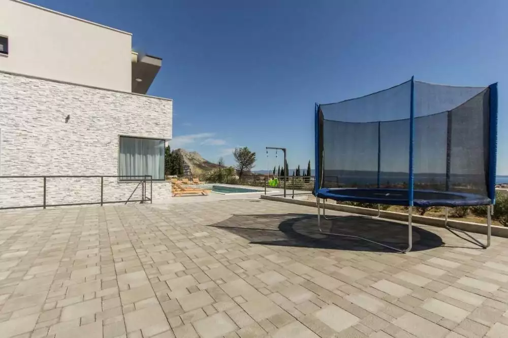 Вилла 240м² в Хорватии, Сплит. Стоимостью 1000000€ аренда фото-11