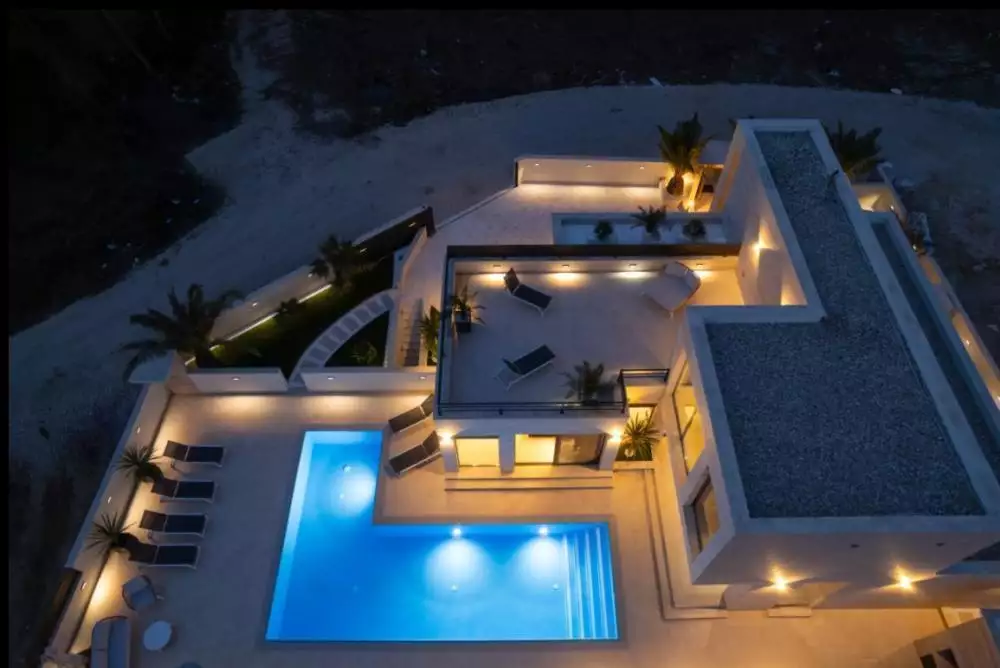 Вилла 200м² в Хорватии, Разанец. Стоимостью 1350000€ аренда фото-9