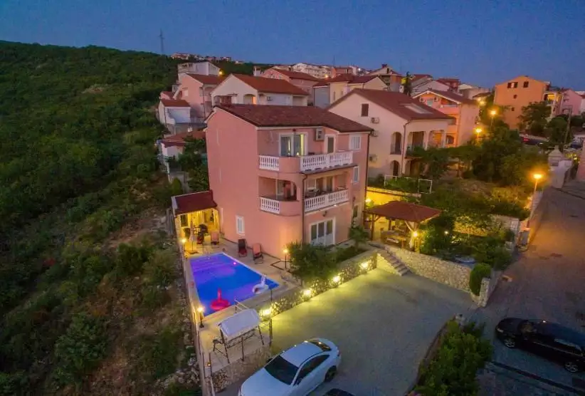 Вилла 440м² в Хорватии, Цриквеница. Стоимостью 1557000€ аренда фото-17