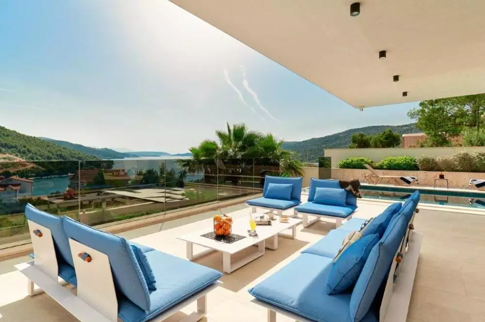 Вилла 360м² в Испании, Ла Марина. Стоимостью 2500000€ аренда фото-1