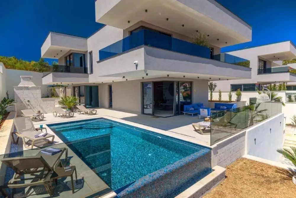 Вилла 360м² в Испании, Ла Марина. Стоимостью 2500000€ аренда фото-7
