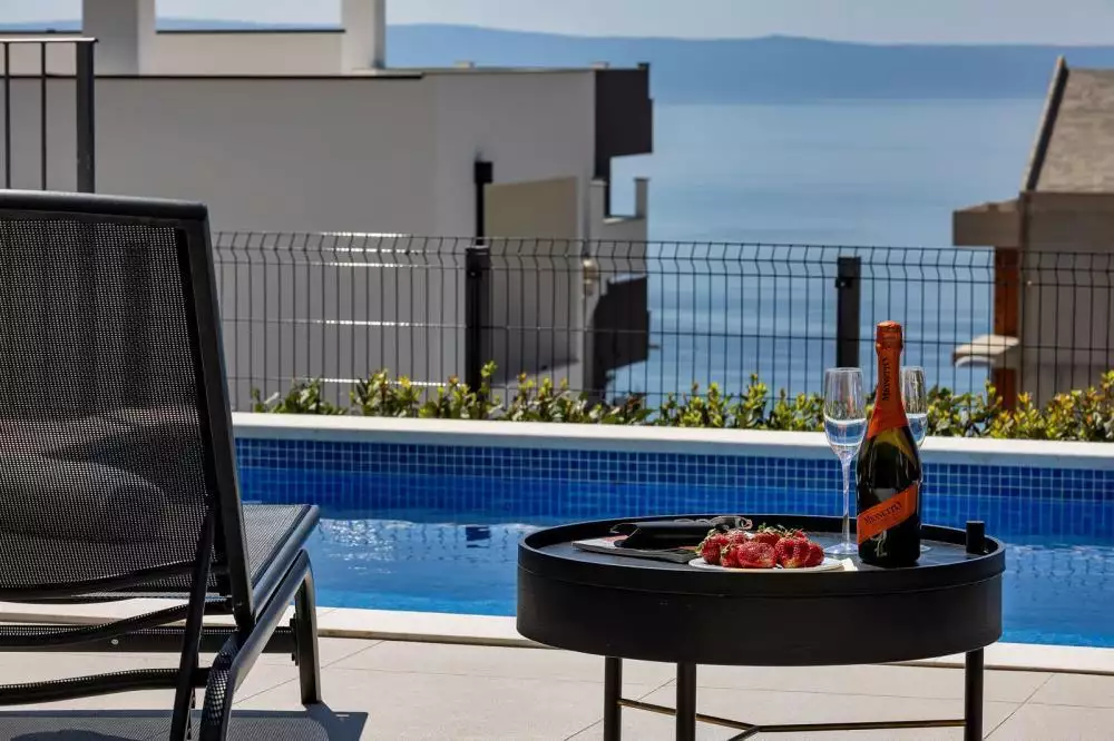 Вилла 300м² в Хорватии, Макарска. Стоимостью 1295000€ аренда фото-7