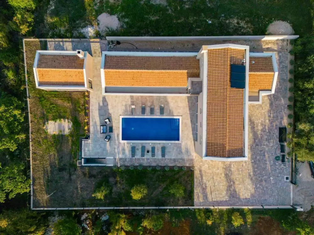 Вилла 287м² в Хорватии, Лабин. Стоимостью 1160000€ аренда фото-2