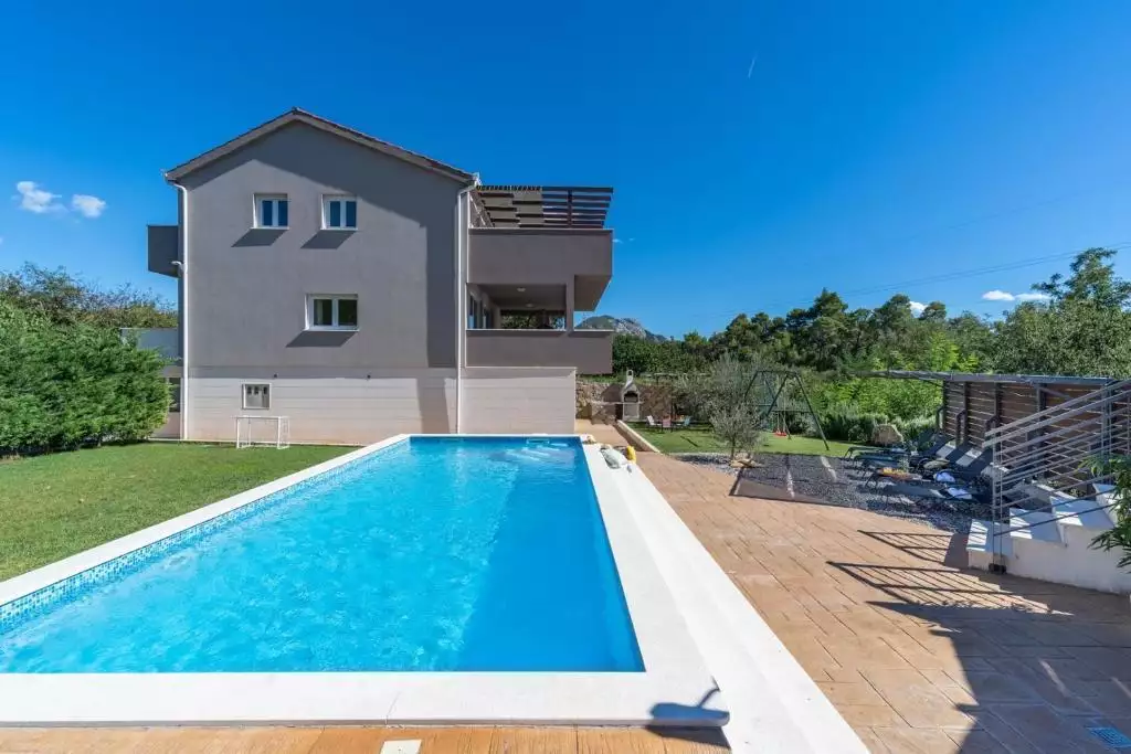 Вилла 220м² в Хорватии, Омиш. Стоимостью 750000€ аренда фото-6