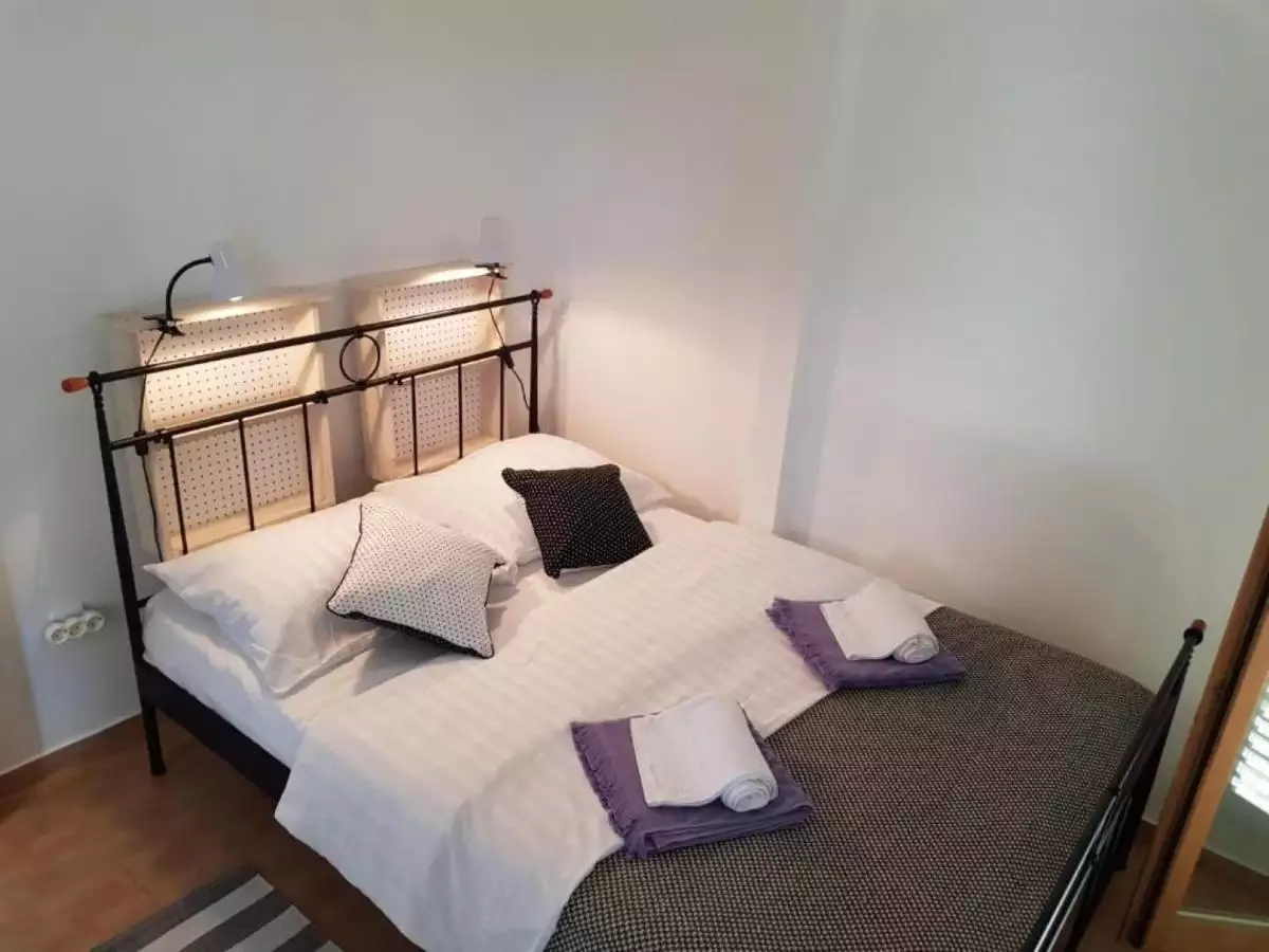 Отель, гостиница 196м² в Хорватии, Петрчане. Стоимостью 690000€ аренда фото-22