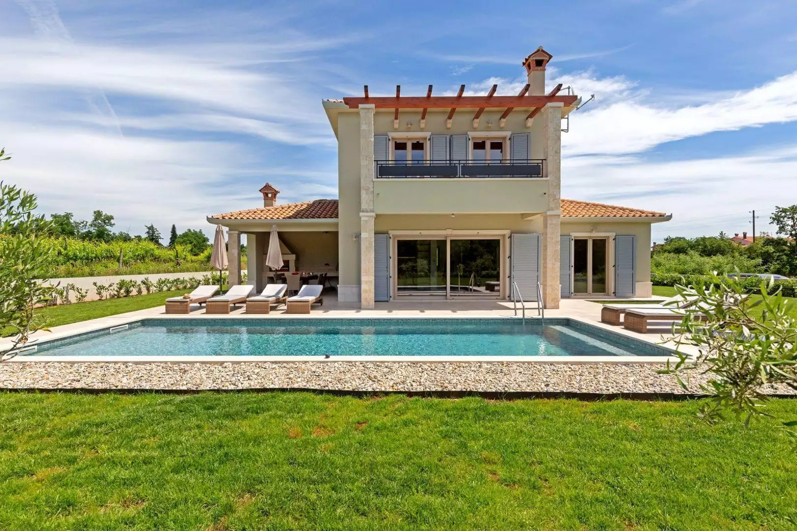 Вилла 170м² в Хорватии, Лабин. Стоимостью 650000€ аренда фото-1