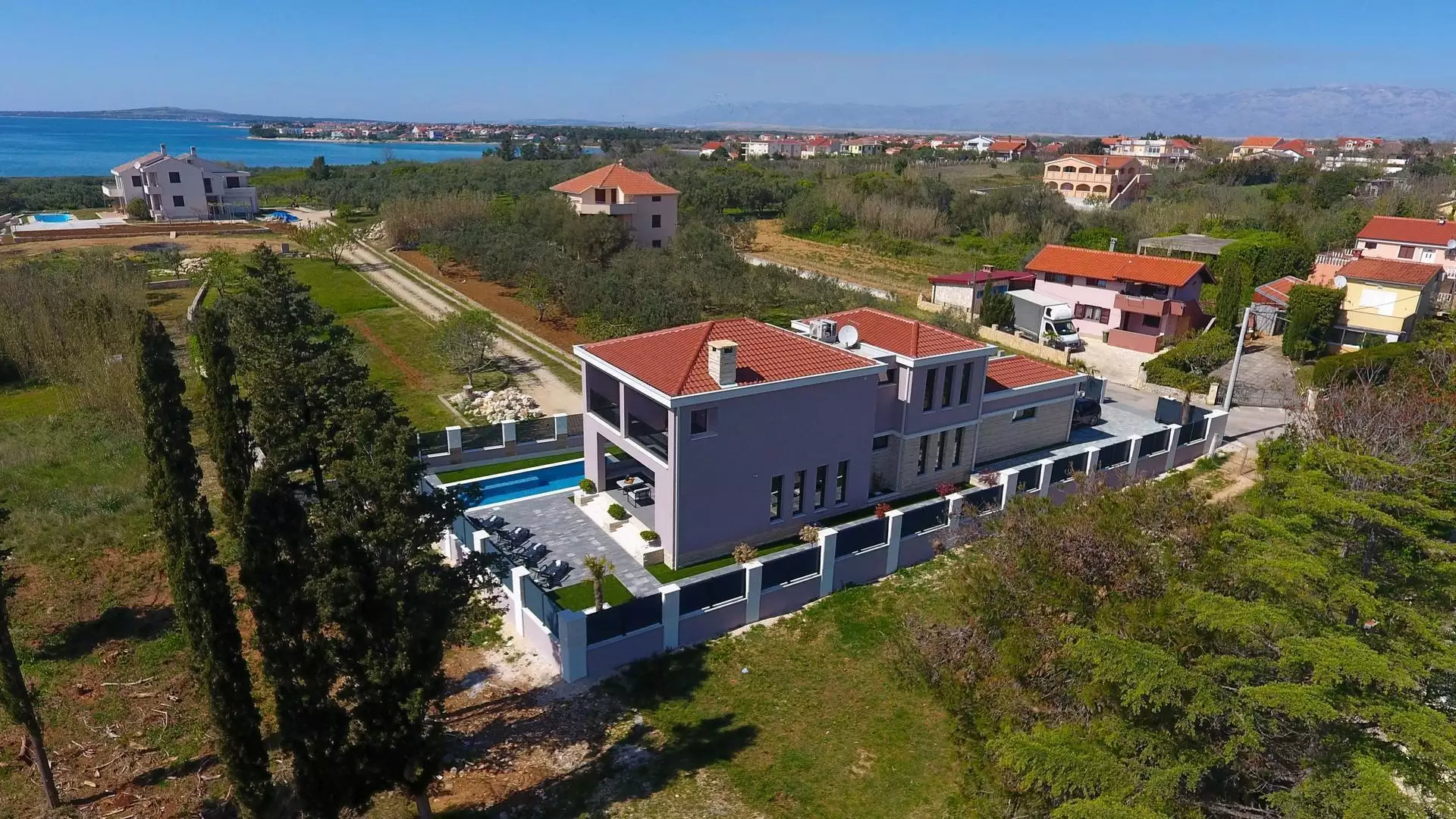 Вилла 250м² в Хорватии, Привлака. Стоимостью 820000€ аренда фото-8