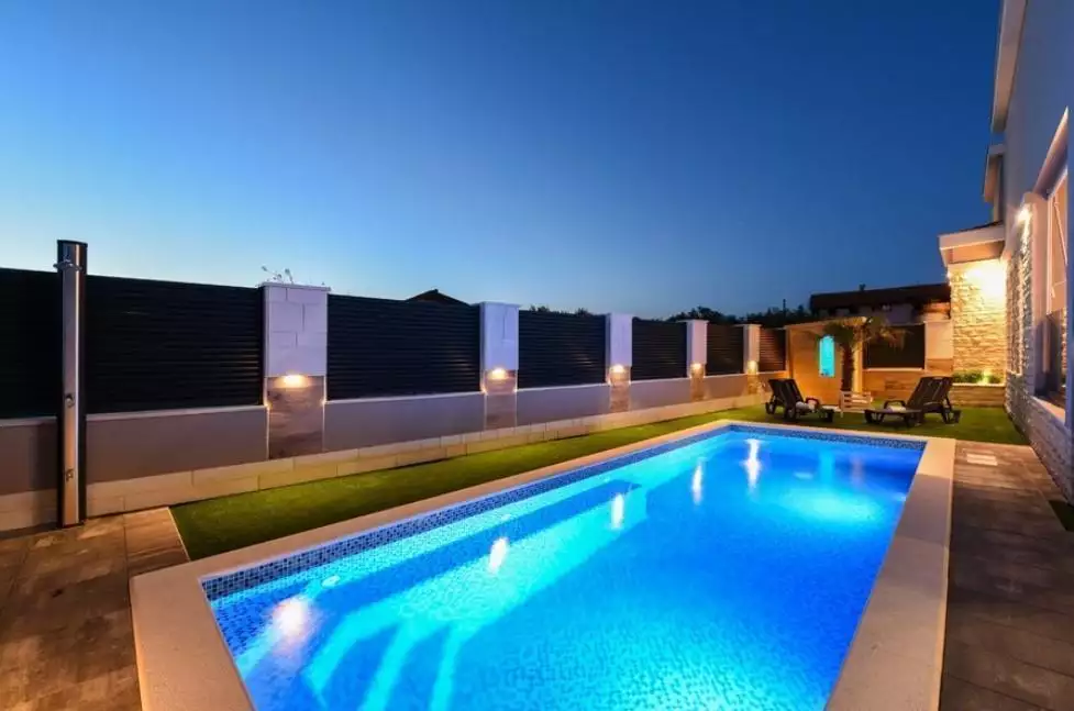Вилла 250м² в Хорватии, Привлака. Стоимостью 820000€ аренда фото-10