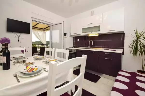 Отель, гостиница 195м² в Хорватии, Затон. Стоимостью 830000€ аренда фото-9
