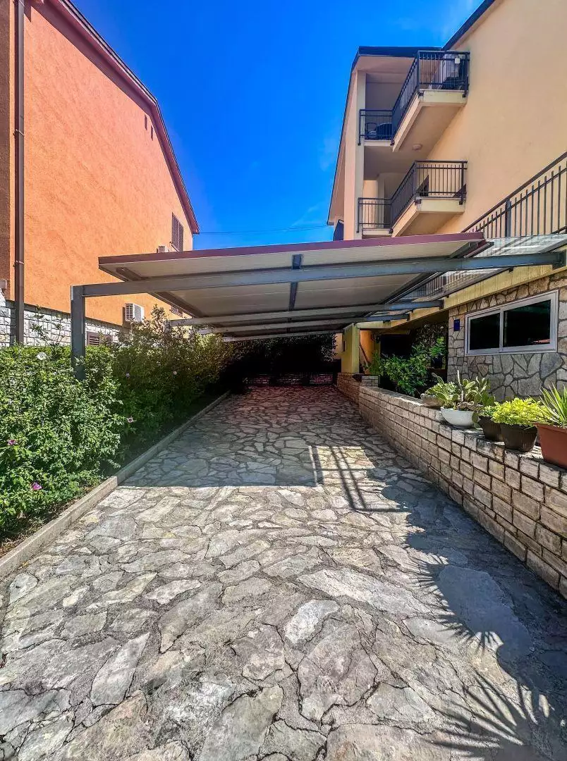 Вилла 400м² в Хорватии, Кралевица. Стоимостью 1100000€ аренда фото-13