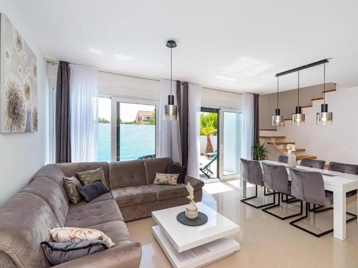 Вилла 171м² в Хорватии, Затон. Стоимостью 665000€ аренда фото-13