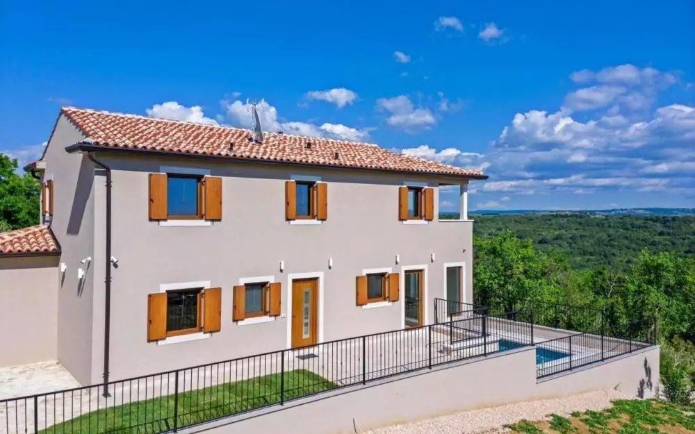 Вилла 150м² в Хорватии, Буе. Стоимостью 650000€ аренда фото-1