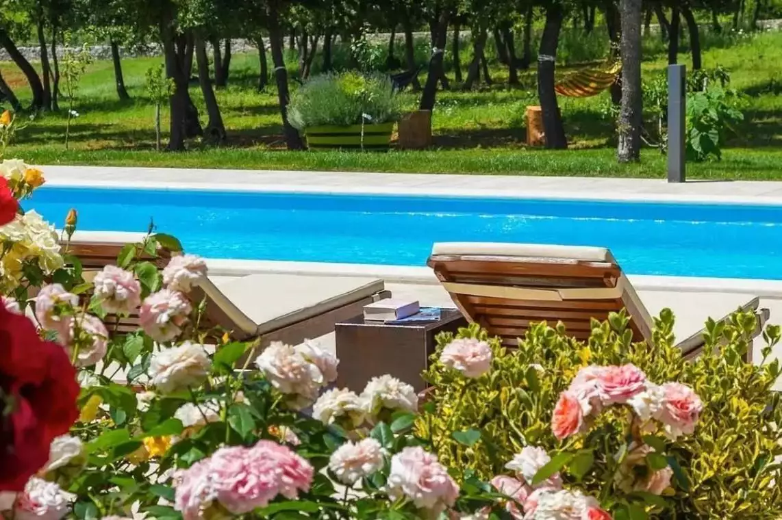 Вилла 224м² в Хорватии, Ровинь. Стоимостью 5000000€ аренда фото-2