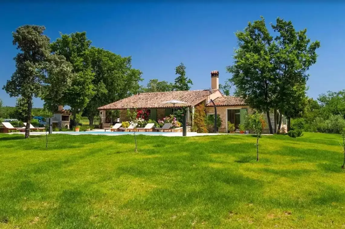 Вилла 224м² в Хорватии, Ровинь. Стоимостью 5000000€ аренда фото-13