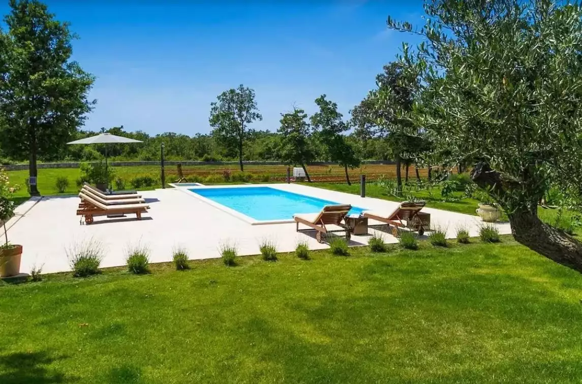 Вилла 224м² в Хорватии, Ровинь. Стоимостью 5000000€ аренда фото-14