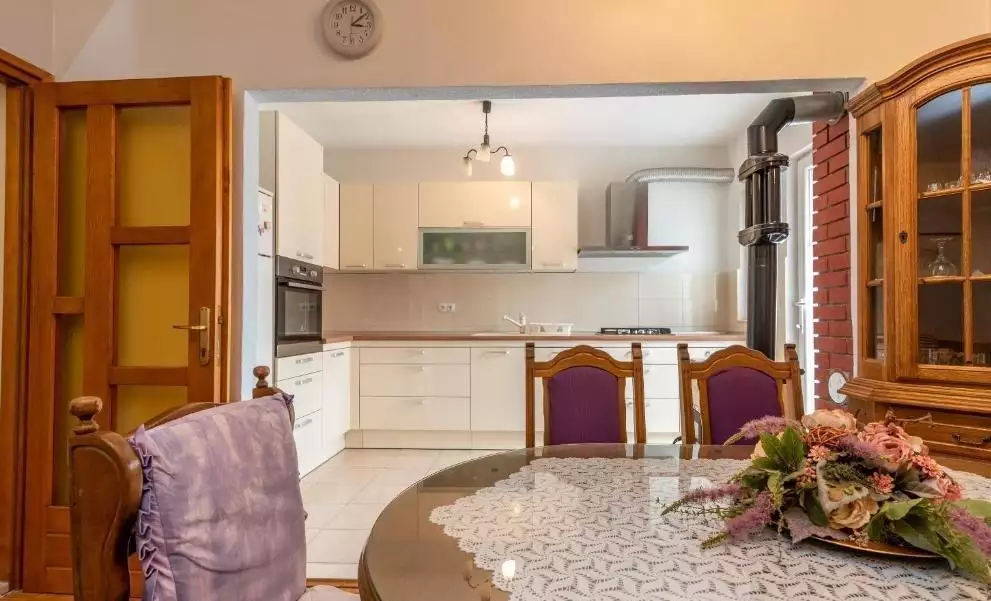 Отель, гостиница 490м² в Хорватии, Чиово. Стоимостью 795000€ аренда фото-19