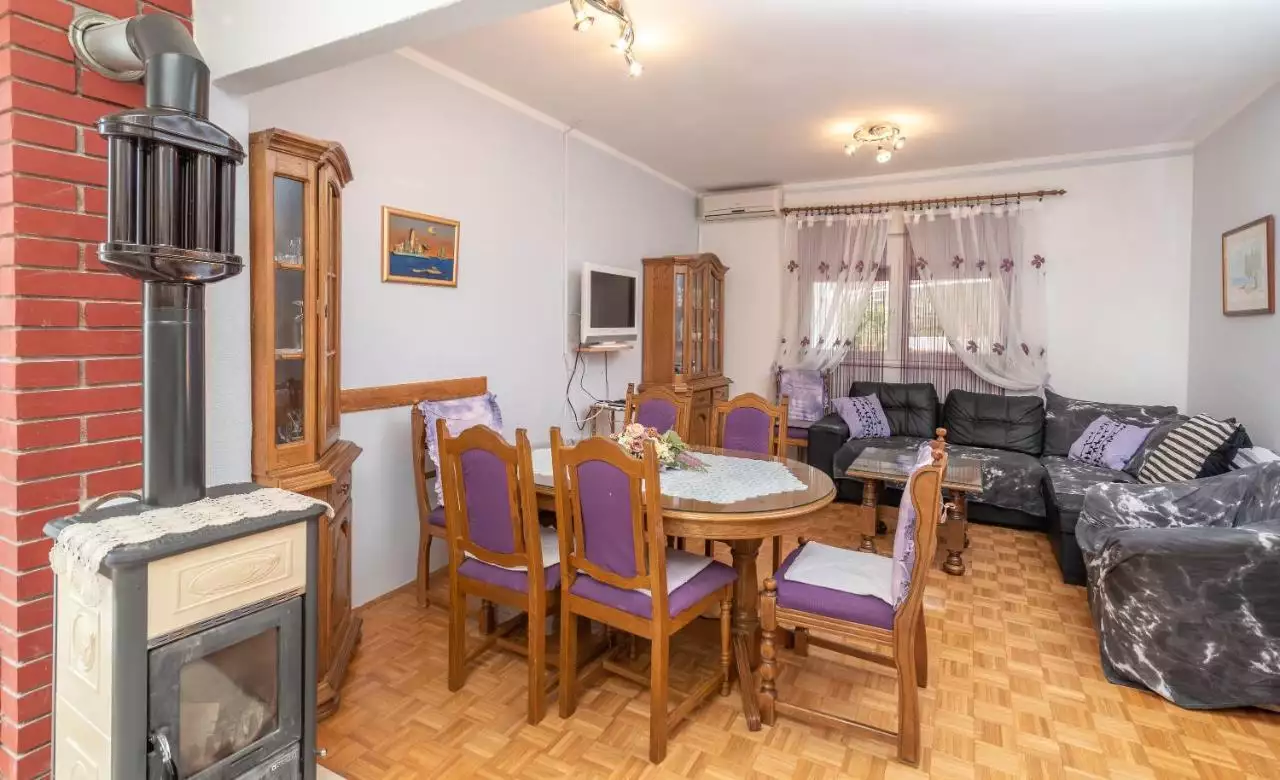 Отель, гостиница 490м² в Хорватии, Чиово. Стоимостью 795000€ аренда фото-21