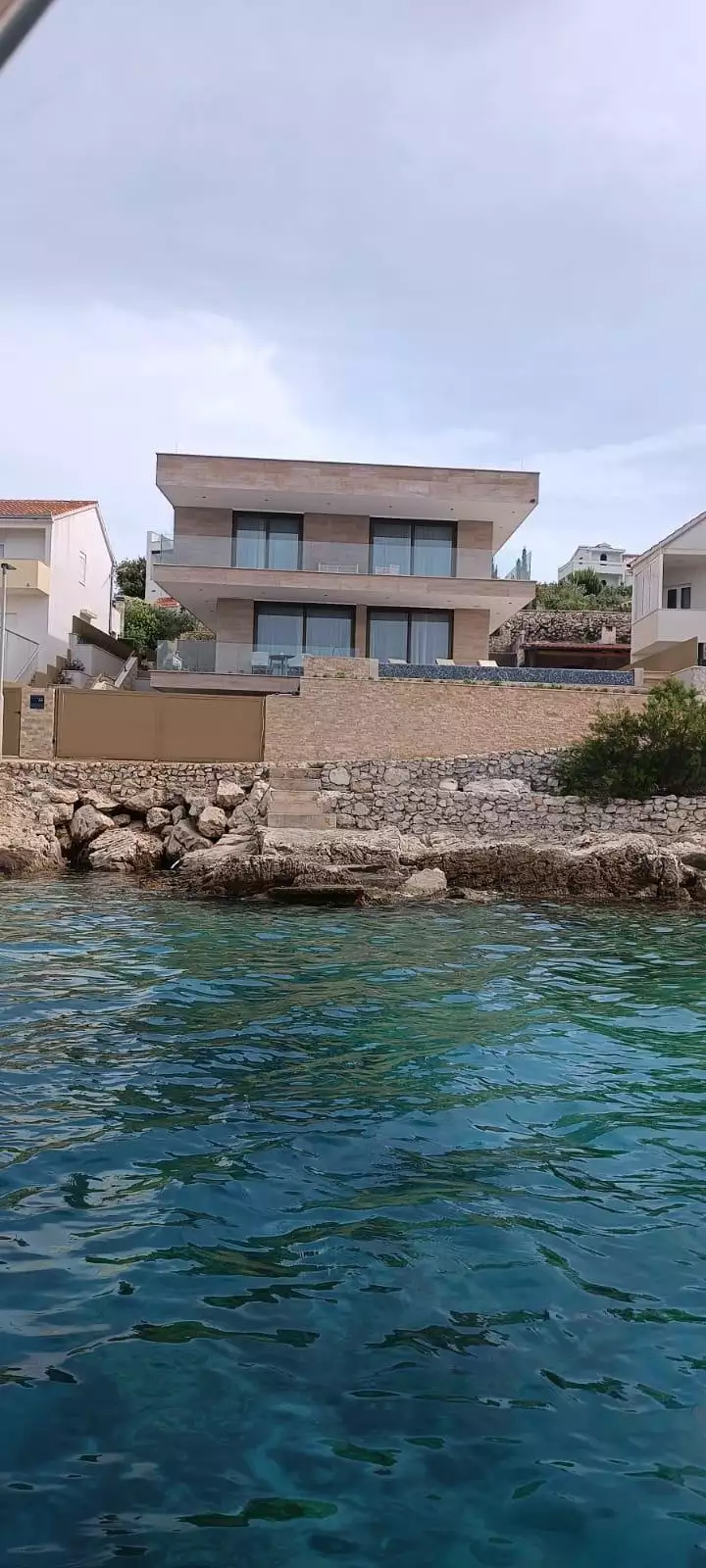 Вилла 340м² в Хорватии, Рогозница. Стоимостью 2750000€ аренда фото-6