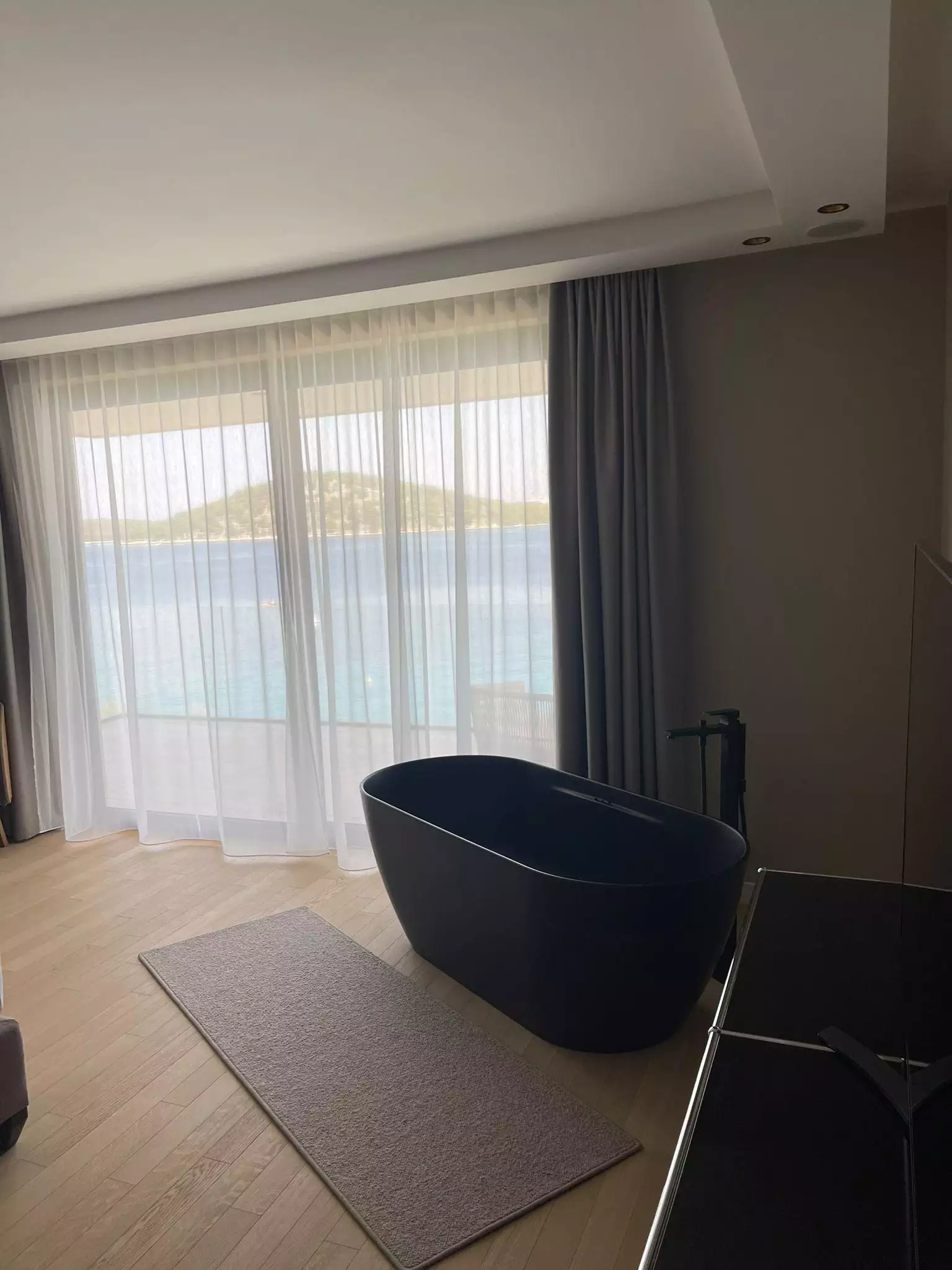 Вилла 340м² в Хорватии, Рогозница. Стоимостью 2750000€ аренда фото-15