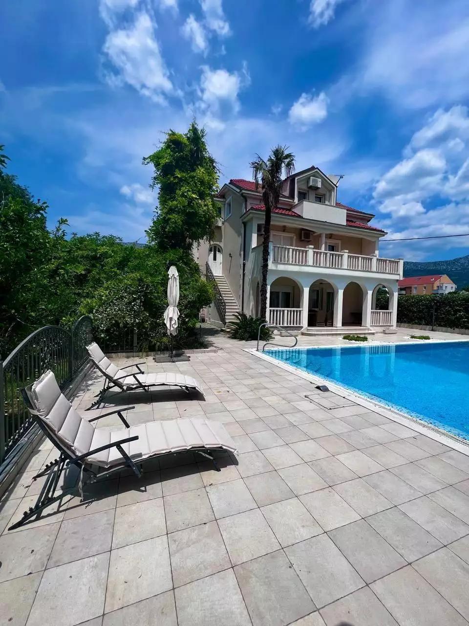 Вилла 300м² в Хорватии, Каштела. Стоимостью 1000000€ аренда фото-9
