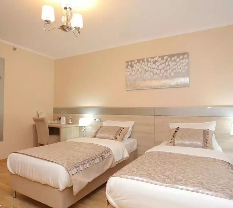 Отель, гостиница 950м² в Хорватии, Каштела. Стоимостью 3350000€ аренда фото-4