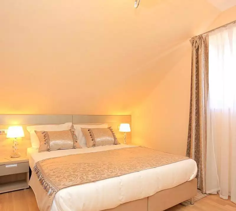 Отель, гостиница 950м² в Хорватии, Каштела. Стоимостью 3350000€ аренда фото-6