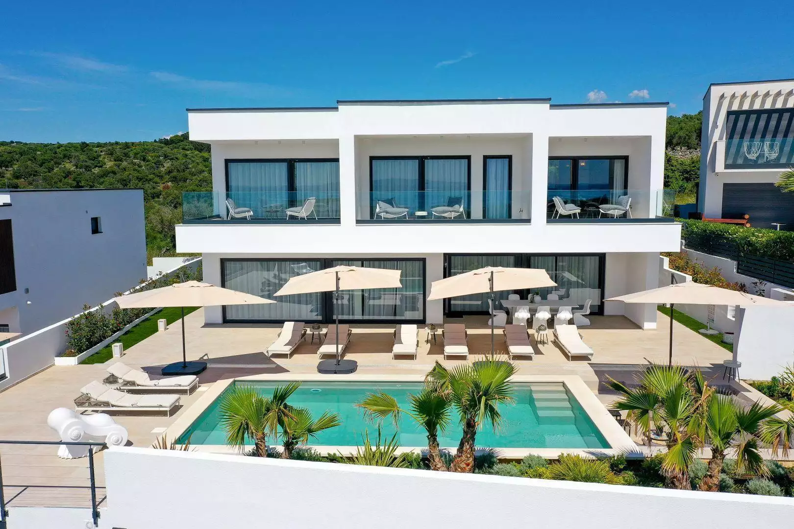 Вилла 302м² в Хорватии, Новалья. Стоимостью 1470000€ аренда фото-1