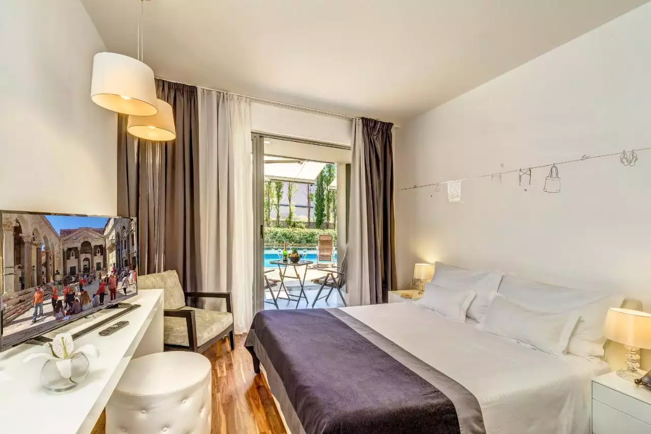 Отель, гостиница 494м² в Хорватии, Сплит. Стоимостью 2600000€ аренда фото-14