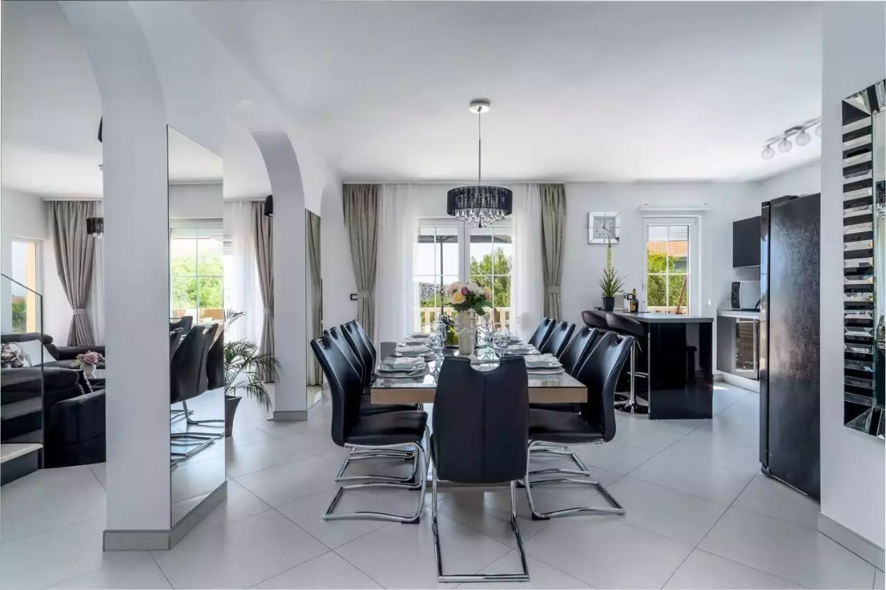 Вилла 333м² в Хорватии, Каштела. Стоимостью 970000€ аренда фото-14