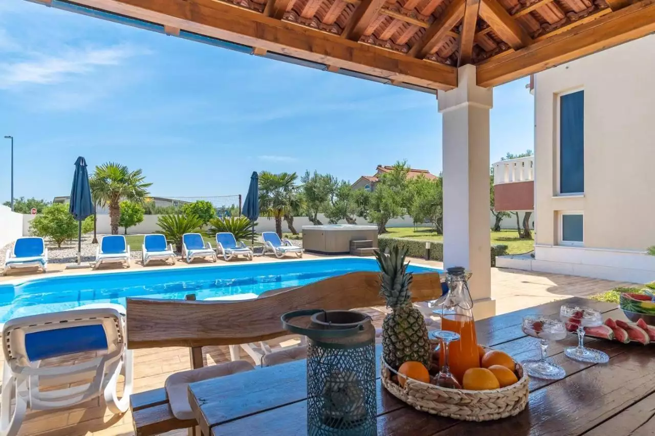 Вилла 333м² в Хорватии, Каштела. Стоимостью 970000€ аренда фото-22