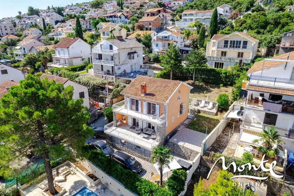 Вилла 142м² в Черногории, Крашичи. Стоимостью 430000€ аренда фото-4