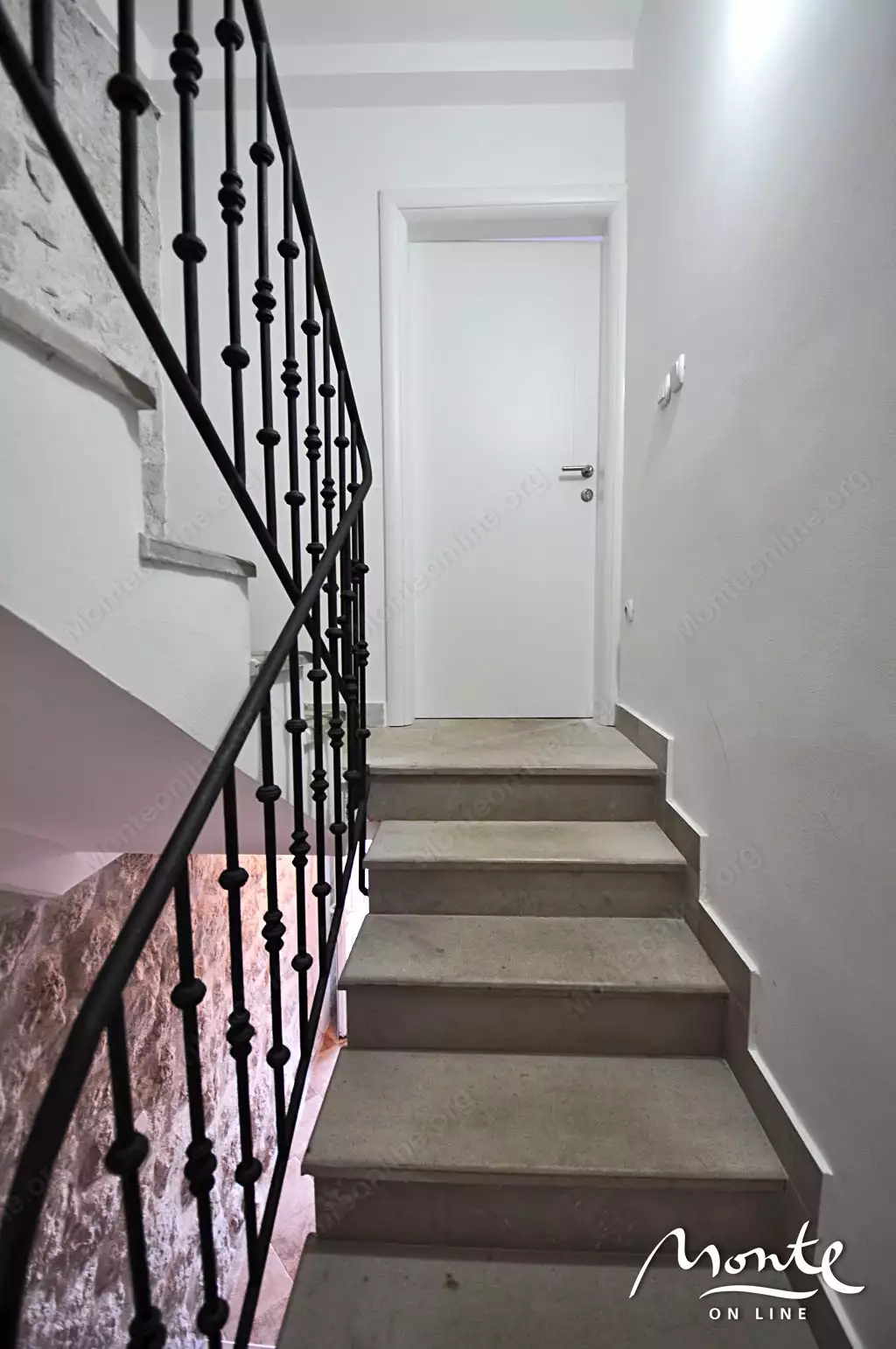 Вилла 130м² в Черногории, Моринь. Стоимостью 350000€ аренда фото-12