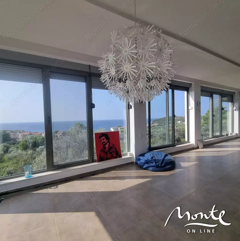 Вилла 268м² в Черногории, п-ов Луштица. Стоимостью 440000€ аренда фото-1