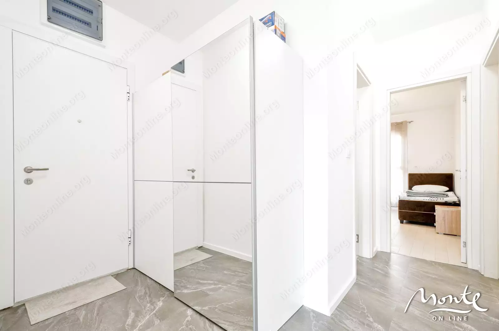 Квартира 69м² в Черногории, Тиват. Стоимостью 280000€ аренда фото-10