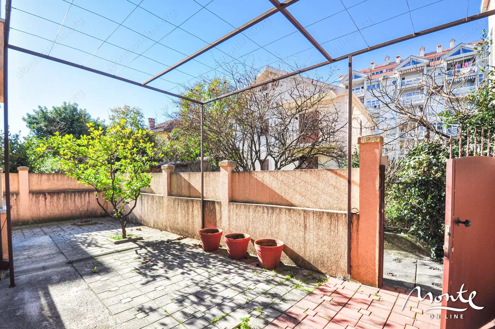 Квартира 71м² в Черногории, Тиват. Стоимостью 265000€ аренда фото-2